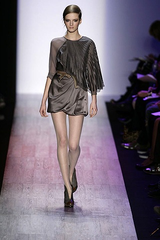 BCBG Max Azria: Thanh lịch, quyến rũ - 15