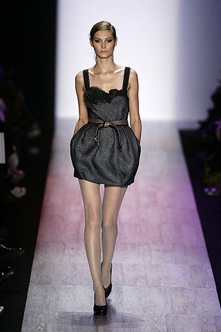 BCBG Max Azria: Thanh lịch, quyến rũ - 8