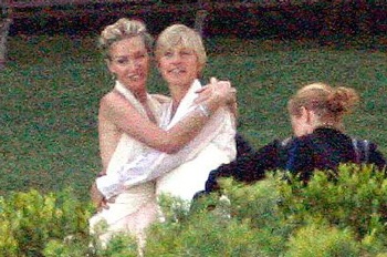 Ellen DeGeneres kết hôn với bạn tình đồng giới - 6