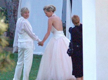 Ellen DeGeneres kết hôn với bạn tình đồng giới - 3
