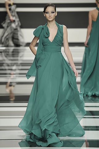 Bay bổng Elie Saab - 25 Bay bổng Elie Saab - 25