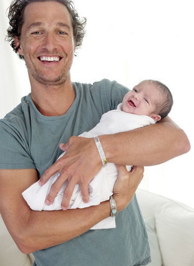 “Matthew McConaughey là người cha tuyệt vời” - 2