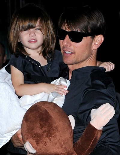 Bé Suri được đi “sắm” đồ chơi - 7 Bé Suri được đi “sắm” đồ chơi - 7