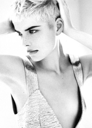 Agyness Deyn - Siêu mẫu cá tính - 9