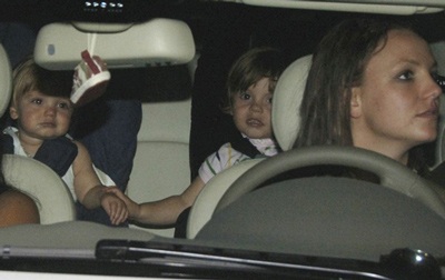 Britney Spears đi chơi cuối tuần ở Atlanta - 3