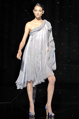 Vẻ sang trọng lạ kỳ - 1 Vẻ sang trọng lạ kỳ - 1