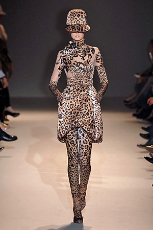 BST thu/đông 2007 của Givenchy - 9