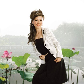 Những cô gái thời tiết lên lịch - 4 Những cô gái thời tiết lên lịch - 4