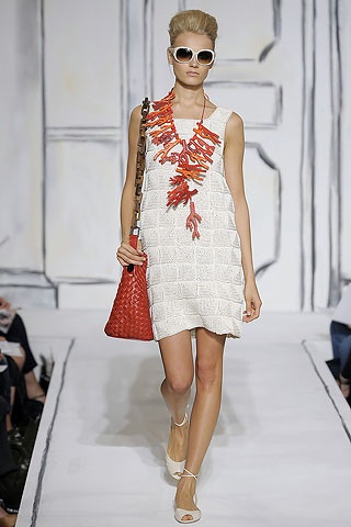BST xuân hè 2009 của Oscar de la Renta - 1