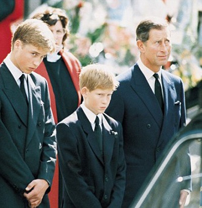 Hoàng tử William: “Không ngày nào tôi không nhớ đến mẹ” - 4 Hoàng tử William: “Không ngày nào tôi không nhớ đến mẹ” - 4