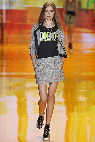 BST trẻ trung của DKNY - 23