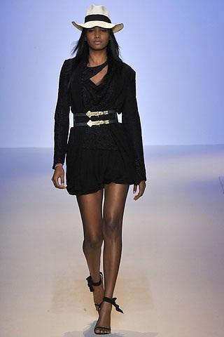 Vẻ quyến rũ của Emanuel Ungaro - 10 Vẻ quyến rũ của Emanuel Ungaro - 10