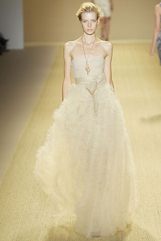 BST quyến rũ của Monique Lhuillier - 14 BST quyến rũ của Monique Lhuillier - 14