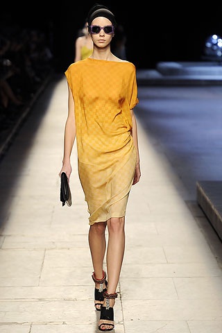 Cá tính Dries Van Noten - 1