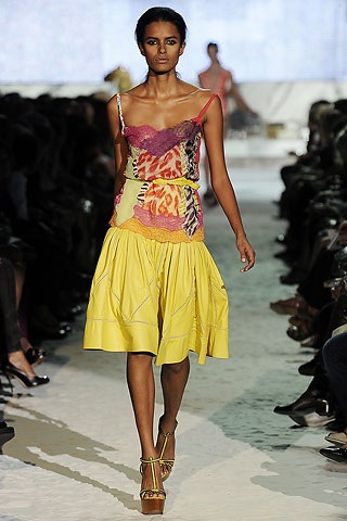 Just Cavalli: Trẻ trung sôi nổi - 21 Just Cavalli: Trẻ trung sôi nổi - 21