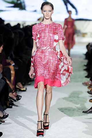 Just Cavalli: Trẻ trung sôi nổi - 19 Just Cavalli: Trẻ trung sôi nổi - 19