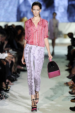 Just Cavalli: Trẻ trung sôi nổi - 17 Just Cavalli: Trẻ trung sôi nổi - 17