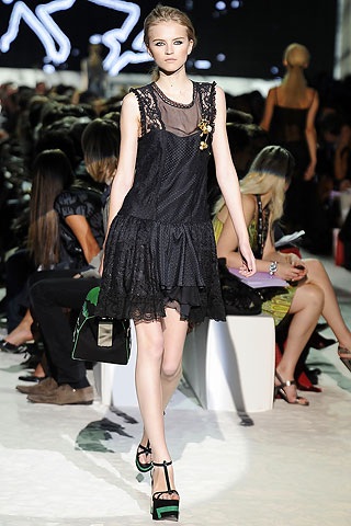 Just Cavalli: Trẻ trung sôi nổi - 10 Just Cavalli: Trẻ trung sôi nổi - 10