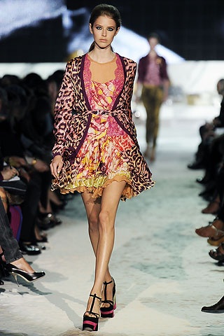Just Cavalli: Trẻ trung sôi nổi - 5 Just Cavalli: Trẻ trung sôi nổi - 5