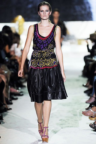 Just Cavalli: Trẻ trung sôi nổi - 2 Just Cavalli: Trẻ trung sôi nổi - 2