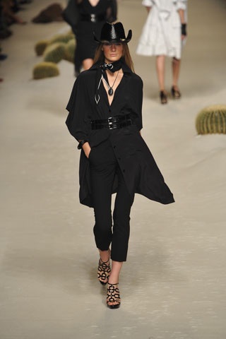 BST Hermes xuân hè 2009 - 23