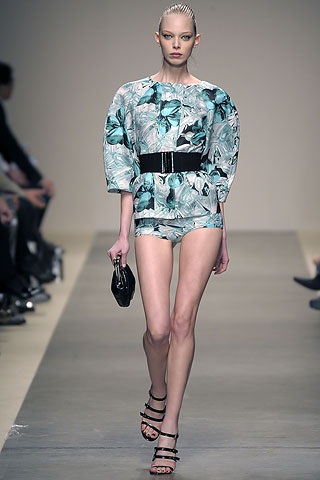 BST trẻ trung của Iceberg - 25