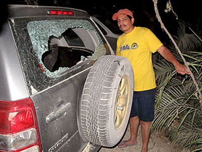 Tiết lộ về váy cưới “độc nhất vô nhị” của Gisele Bundchen - 2 Tiết lộ về váy cưới “độc nhất vô nhị” của Gisele Bundchen - 2