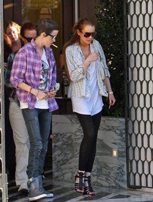 Lindsay Lohan lại chia tay người tình đồng giới - 1 Lindsay Lohan lại chia tay người tình đồng giới - 1