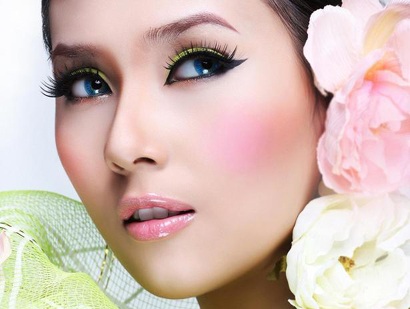 Hoàng Yến đã từ chối đi thi Hoa hậu thế giới 2008, vì tiền? - 1