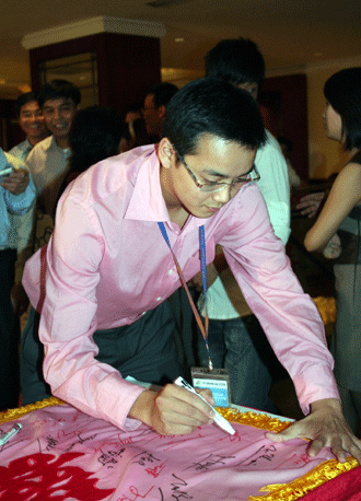 Minh của “Nhật ký Vàng Anh” rạng ngời ngày vu quy - 9 Minh của “Nhật ký Vàng Anh” rạng ngời ngày vu quy - 9