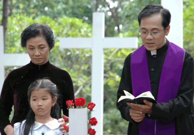 Nụ hôn thần chết cũng… quyến rũ? - 7