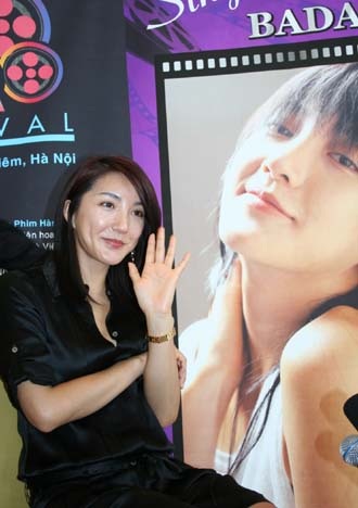 Lee Young Ah vẫn gọi NSND Như Quỳnh là mẹ! - 5