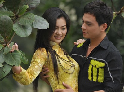 Diệu Hương và lần đầu tiên hôn MC Danh Tùng - 1 Diệu Hương và lần đầu tiên hôn MC Danh Tùng - 1