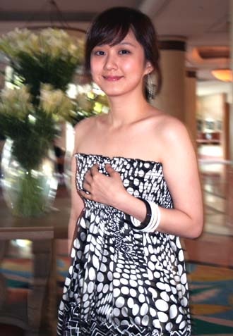 Jang Nara né tránh câu hỏi về tình cảm với Hà Nhuận Đông - 3 Jang Nara né tránh câu hỏi về tình cảm với Hà Nhuận Đông - 3
