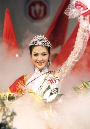 “Vẫn thấy ở hoa hậu Phan Thu Ngân một sự chân thành” - 1 “Vẫn thấy ở hoa hậu Phan Thu Ngân một sự chân thành” - 1