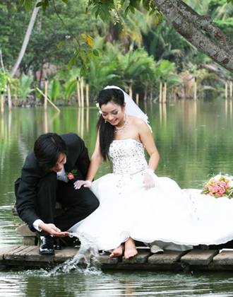Phương Anh: “Hôn nhân làm cho cuộc sống của tôi tốt hơn” - 2 Phương Anh: “Hôn nhân làm cho cuộc sống của tôi tốt hơn” - 2