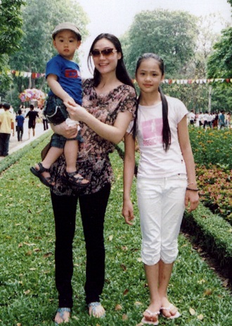 “Hạnh phúc là biết bằng lòng với những gì mình có” - 2