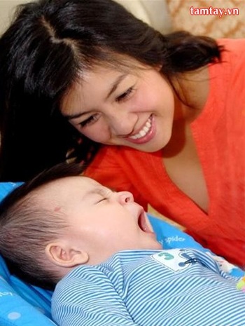 Kim Thư hãnh diện vì hai con - 1 Kim Thư hãnh diện vì hai con - 1