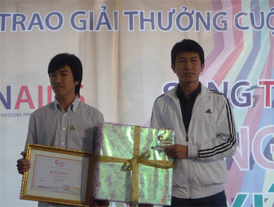 Thông điệp đầy “sức mạnh” về HIV của một sinh viên - 1