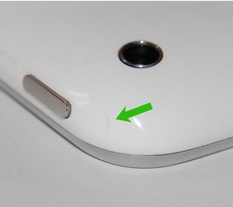 Hàng loạt iPhone 3G nứt vỏ, Apple đau đầu - 2