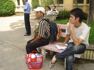 Nuối tiếc cuối thi - 3