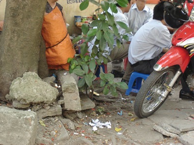 Môn Lịch sử: Đề dễ nhưng “phao” vẫn nhiều - 1 Môn Lịch sử: Đề dễ nhưng “phao” vẫn nhiều - 1