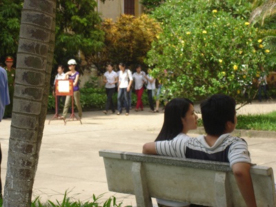 Nuối tiếc cuối thi - 8