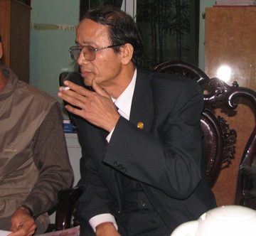 “Bòn rút” hàng trăm triệu đồng, sao chưa bị xử lí? - 2 “Bòn rút” hàng trăm triệu đồng, sao chưa bị xử lí? - 2