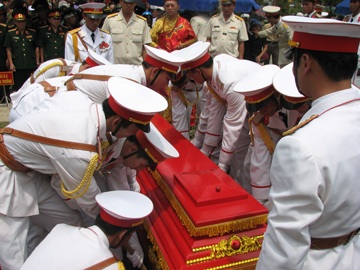 Thương tiếc tiễn đưa Thượng tướng Hoàng Minh Thảo - 4