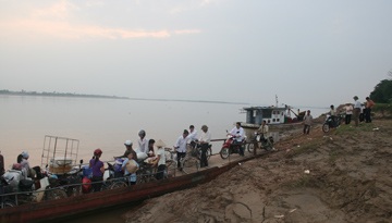 Kinh đô Văn Lang cổ: SOS! - 1