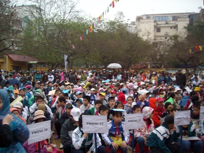 Hơn 1000 học sinh tiểu học tham dự cuộc thi Olympic tiếng Anh - 1