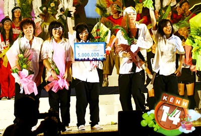 Doo Doo Clan “nhảy” đến Hồng Kông - 2 Doo Doo Clan “nhảy” đến Hồng Kông - 2