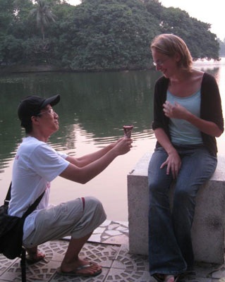 Thùy Trang và những cô nàng thích “club” - 4