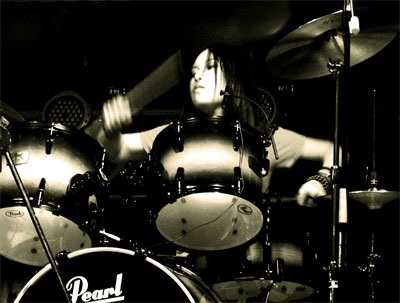 Cô nàng “lười đủ thứ” chỉ chăm “chơi” - 1